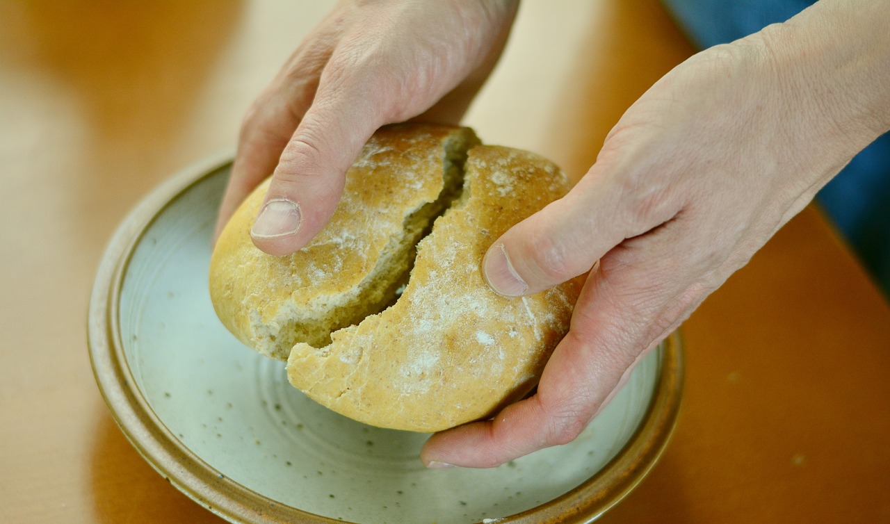 手作りパンが固くなる原因 焼きあがった時点で固い理由 ゆめろんのパン作りレシピ